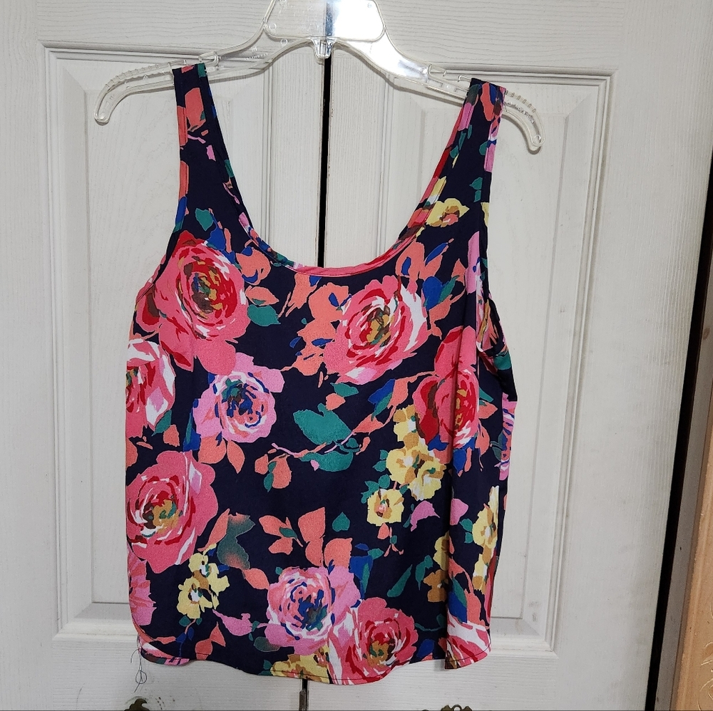 Womens Floral Sleeveless Top - Multicolor
